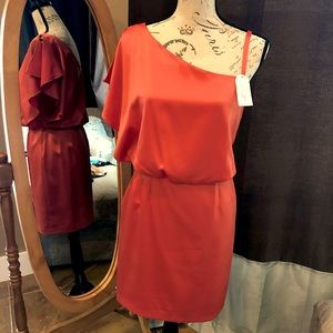 Jessica Simpson orange dress